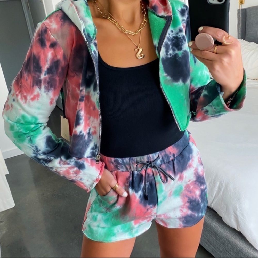 Superdown Revolve Tie Dye Cropped Sweatshirt - image 2